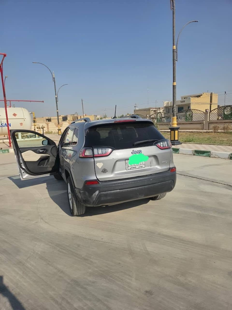 جيب بزون موديل 2019 
محرك 4
حادثها صندوق فقط وباقي بلادي ممبدل
صور الحادث موجوده بالمنشور
والبقيه كلها كفاله سونار هم موجود بالمنشور مكينه كير كفاله تخم تايرات جديده رقمها ميسان راعيها جاري شرط التحويل
السعر ب 120 وبيها مجال
مكاني بالعماره 
للاستفسار الاتصال ***********
