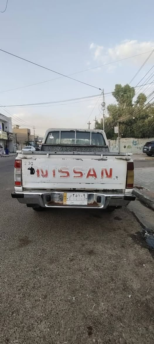 بيكب نيسان مكفوله من الضربه 2004
تبريد تدفئه فول السياره خير من الله 
تراي  وين ما تريد 
الفيت بم محور ميكانيك 
كابريتر جديد 
***********
