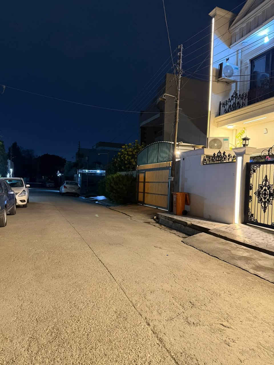 ١٦٨٫٥م • ٤ غرف نوم • طابو ملك صرف