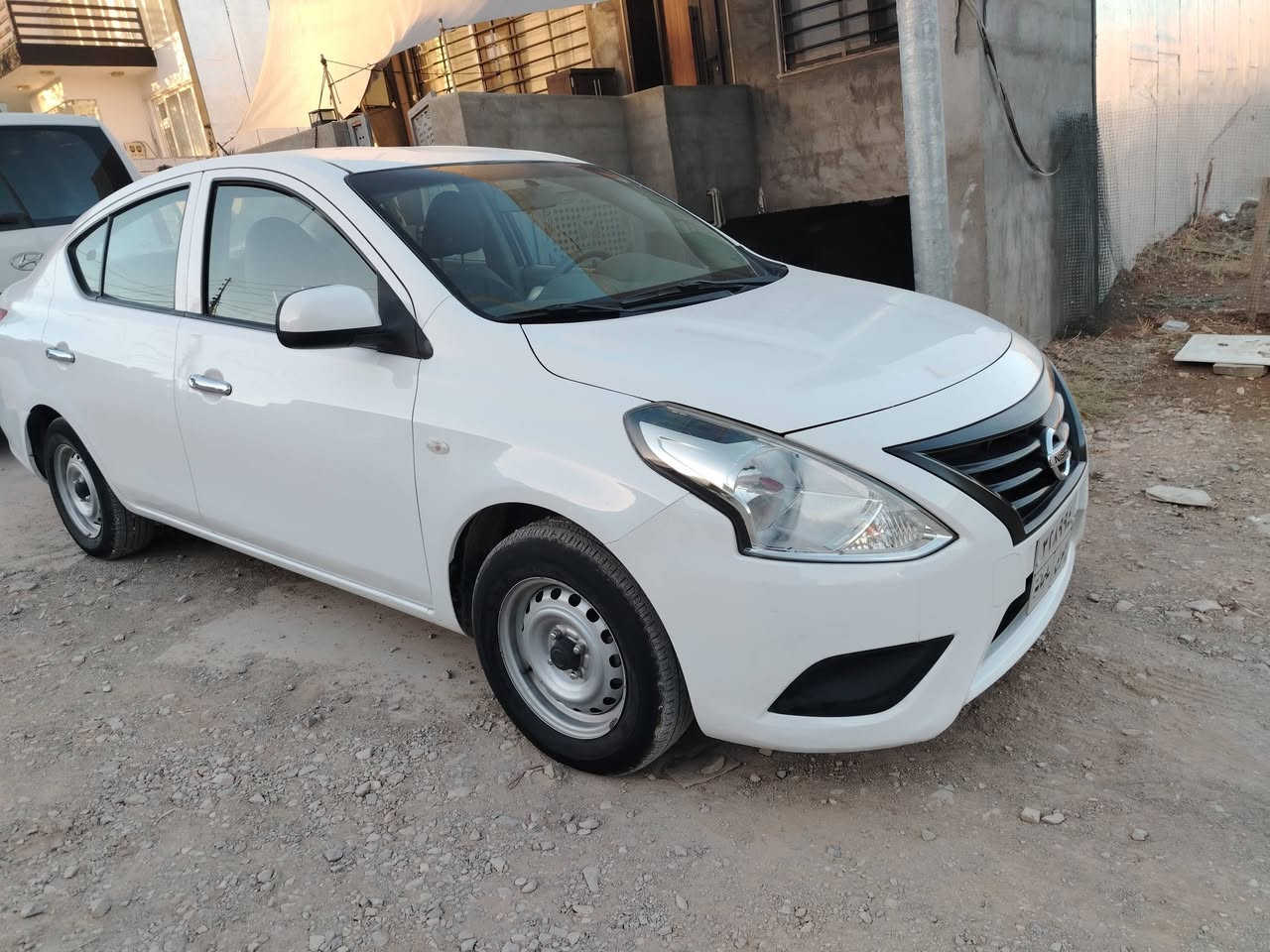نیسان سەنی هندی ٢٠٢٠ پاک بەشەرتی گێڕو مەکینە ٧٨هەزارڕۆیشتوە تەنها کەمێک بۆیاخی هەیەلەدۆسەی لای سایق لەسفریەوەلای خۆمە دووجام کارەبا پلێت شین نرخ ١٠٧وەرەقە بۆەپەیوەندی ژمارە ***********
