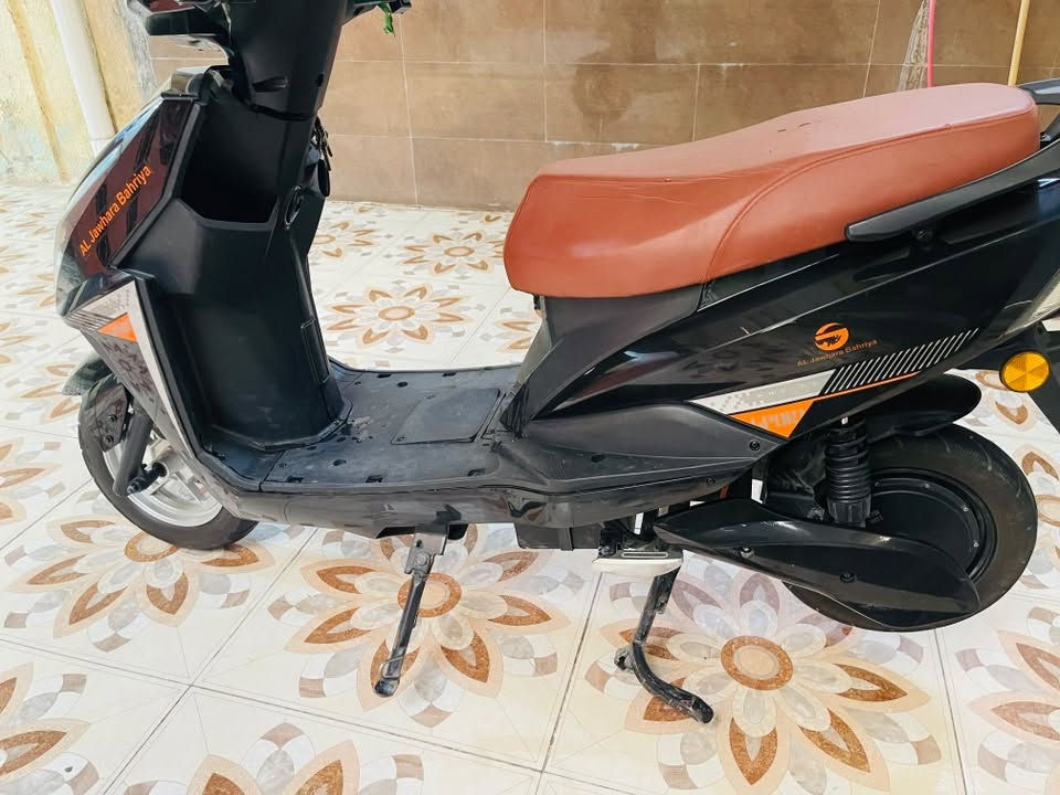 نضيفه • ٦ بطاريات • تشغيل ذكي