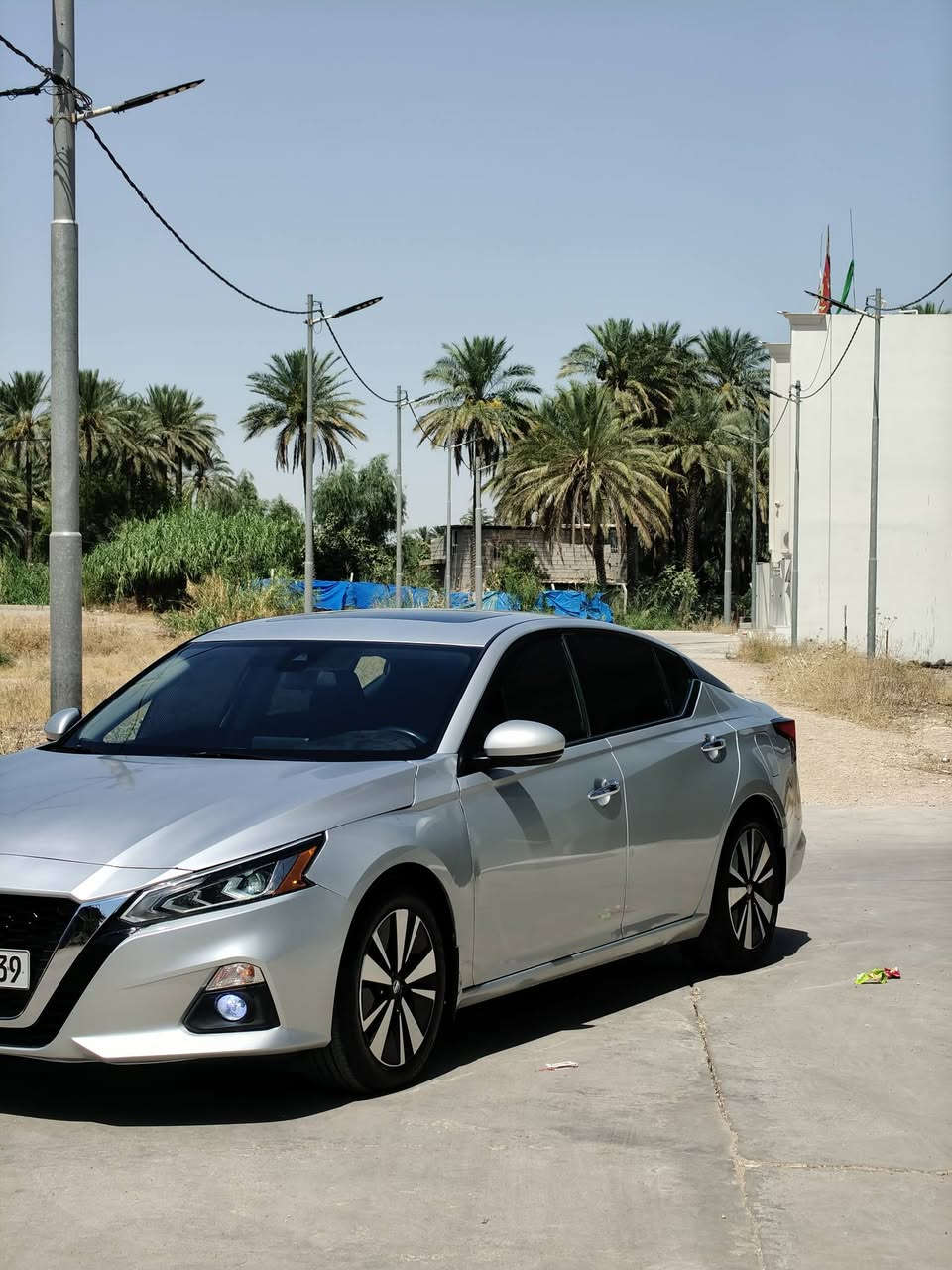 السلام عليكم تحياتي للجميع
⚡NISSAN ..Altima..2021.SV.Plus⚡
⚡نيسان...التيما ..SV..Plus  
......................................
الفئه  SV..Plus
موديل 2021
لون سلفر
محرك 2500
بصمة تشغيل
ابواب بصمة+ بصمة صندوك
تشغيل عن بعد
فاتحة سقف (سلايت )
شفتات سترين (گير ستيرن )  
نظام قيادة أليه
رادارات 360° درجة
رادار امامي (توقف ذاتي)+تحديد مسار
رادار جانبي+توقف ذاتي
رادار خلفي (توقف ذاتي)
كامره خلفيه
حساس خلفي
كشنات كهربائ
كشنات تدفئة
ستيرن تدفئة
فول تحكم ستيرن
كروس سرعة (مثبت سرعة)
أشاير مري جانبي
ويل كروم حجم 18
أكزوز رياضي (صالنصات رياضه)
لايتات فول زينون
................................................
سياره بيه فقط بونيد صبغ  ....كير محرك شرط فحص
سيارة ماشية 65الف ميل
رقم سليمانية  دولي سنوية رقم هزه كل جديد لغايه 2028  شرط تحويل وكاله
مكان سياره ديالى.. خانقين .استفسار اتصال رقم الهاتف  ***********
