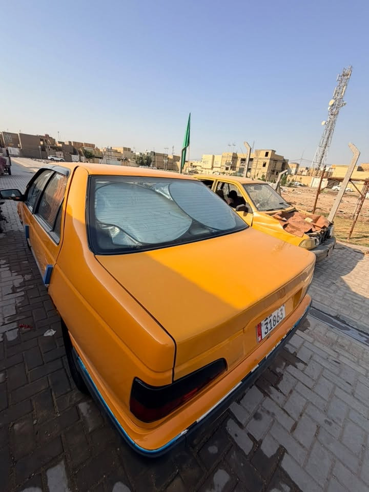 السلام عليكم
بيجو بارص ٢٠١٨
ماشيه ٤٠ 
السياره ما مشتغله تكسي 
رقم بغداد انكليزي سنويه لل٢٠٣١ 
هزه ما صاقطه قبل شهر محوله 
هيئه مصفر غرامات مصفر 
السياره بيه حادث تقريبآ شبر جوه البك لايت بدون دواخل 
وبيه طخه بل هلال بدون دواخل السياره بريحه الشركه ترايهه زيرو شرط 
بيع ٤٨ وبيه مجال 
*********** 
مكاني ديوانيه

