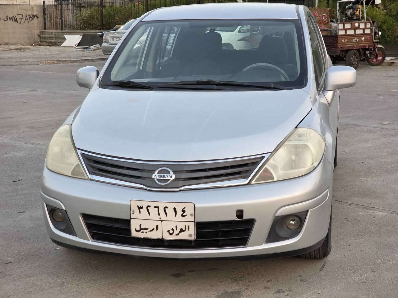 ***********\\\\\***********\\\\*********** نیسان ڤیرسا مودیل 2011 گیر مکینە تبرید شرط 4بارجە سبوغ بی لیدان بشتو بیشی کە بسه تایە کانی نوییە شوین هه ولیر 30 متری سعری 74 مجال أربيل, العراق
