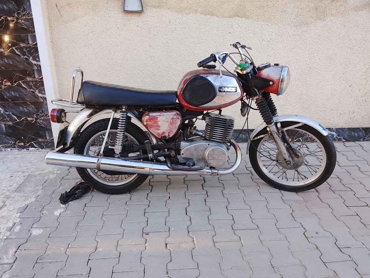 يالله السلام عليكم دراجه 81MZ اللبيع بدون فقط الحيم بل الخشم سايس4 مكان الدراجه بغداد ماجاوب خاص اللستفسار  رقم صاحب الدراجه *********** اني مكلف بالنشر ملاحضه اعادةالنشر بسبب الوعود الكاذبة
