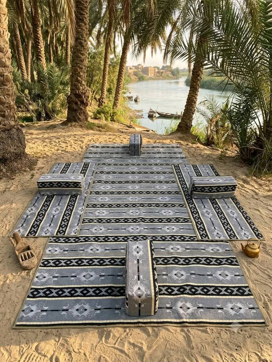 � جلسة عربية فاخرة بطابع تراثي أصيل 🔥

جلسة عربية مصنوعة من قماش السدو الفاخر، بتصميم أنيق يجمع بين الأصالة والجمال، والظهر مغلف بقماش تنزاني ضد الماء ليوفر لك المتانة وسهولة الاستخدام.

✨ مناسبة لـ:
🏕️ جلسات البر والكشتات
🌿 جلسات الحديقة
🌙 الركن الرمضاني
🏡 الجلسات المنزلية والاستراحات

✅ قماش سدو عالي الجودة
✅ ظهر مغلف بقماش تنزاني ضد الماء
✅ مريحة وأنيقة وتتحمل الاستخدام
✅ تصميم تراثي يضيف فخامة للمكان
✅ مناسبة للداخل والخارج

اختيارك المثالي لجلسة تجمع بين الراحة والفخامة وروح التراث 🤎

📩 للحجز والاستفسار راسلنا على الخاص
***********