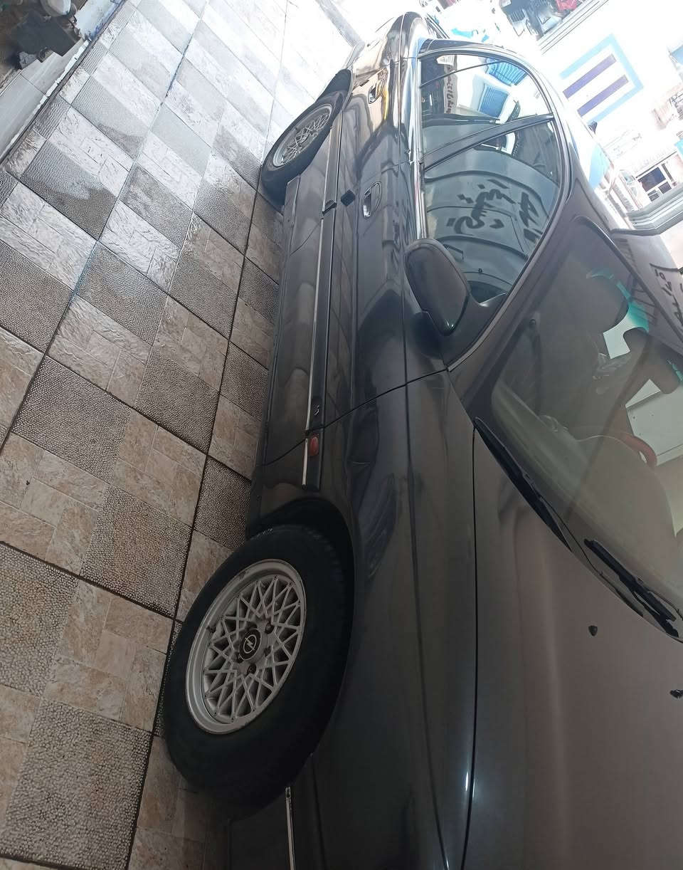 اوبل بزون • ١٩٩٥ • توماتيك