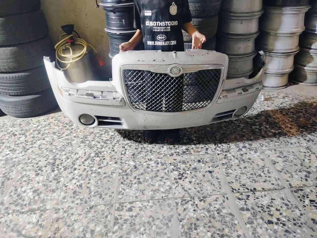 السلام عليكم دعميه للبيع بجم هيمي لون سلفري عوزه صبغ كمله عوسه بس ترايش نكلات بدون لا كسر ولا تصليح مكاني ميسان ***********
