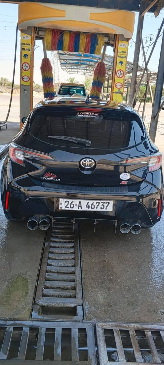 للبيع كورلا  هاش باك رياضيه سبور مزود 22 معوقين نوع اس اي مفوله حادثها بنيد ودعاميه وبدنه سوداء عشر نمر شبابيه سزرعتها 260 سعرها 110 بيها مجال لا اتواجد على الفيس اتصل على رقمي***********
