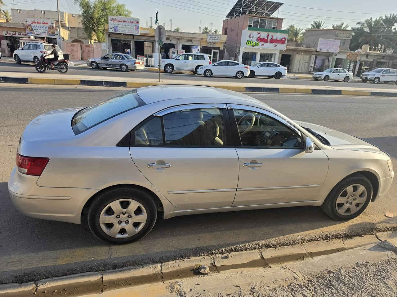 السلام وعليكم سوناته لبيع ٩امريكي
لسيارة كامله مكمله 
تخم تاير
صدر جديد 
تبريد جديد
دوشمه 
لسياره جديده
كير كفاله مكينه 
المكان ديالى كنعان
***********✅✅✅
