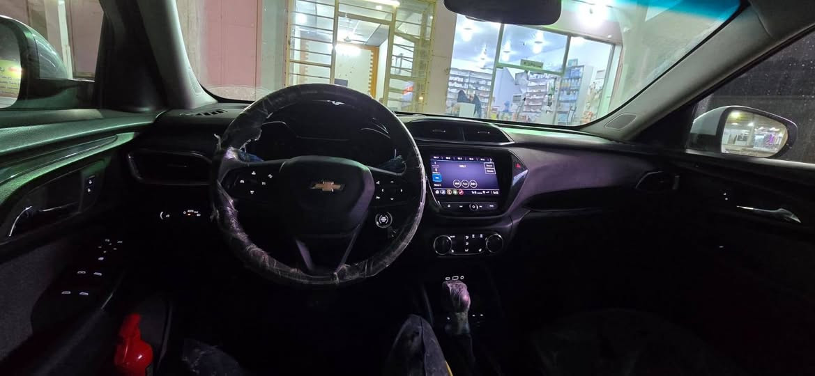 السلام عليكم 
للبيع او المراوس شوفرليت تريل بلايزر 2022
محرك 3سلندر 1300توربو رقم اربيل سنويه 28 تريد تحويل أو وكاله 

مواصفات 
شاشه كبيرة
تحكم ستيرن
نضام سبورت 
اوتو بريك
نقطه عمياء
تحديد مسار
اطفاء ذاتي 
وبعد هواي مواصفات
 
ملاحظه 
السياره بيها 3قطع صبغ  بنيد وجاملغ وجاملغ خلفي وصور الحادث موجوده 
سعر 120وبيها مجال مكاني النجف 
***********
