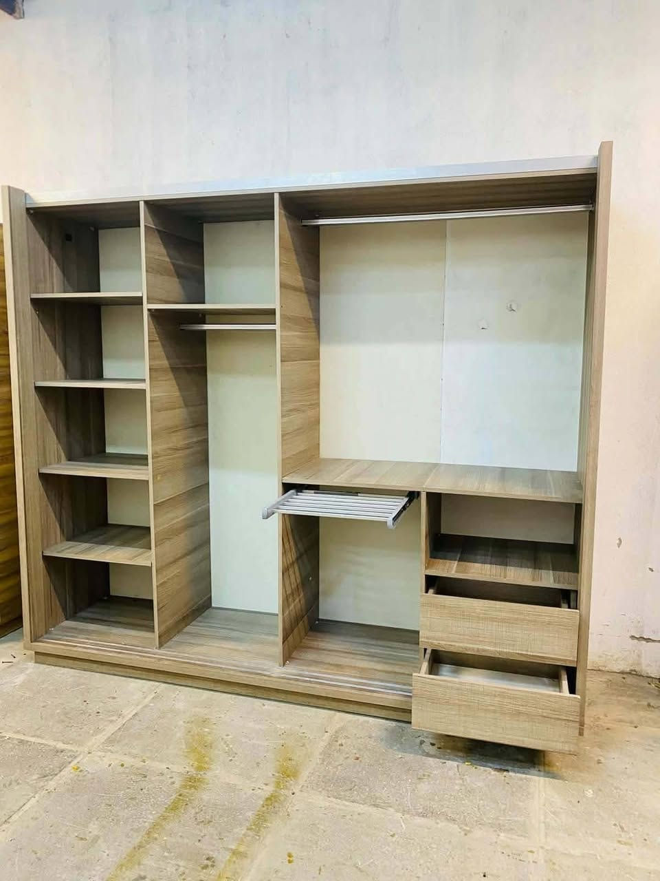 غرفه تركيه 🇹🇷مستخدم  
عدد القطع : 7
السعر : 400
نقل وشد 🪛داخل بغداد مجاني 
باقي المحافظات كروه 

تفضل واتساب فقط محظوره مااكدر ارد ماسنجر أسعار مناسبه موديلات احلى ***********
