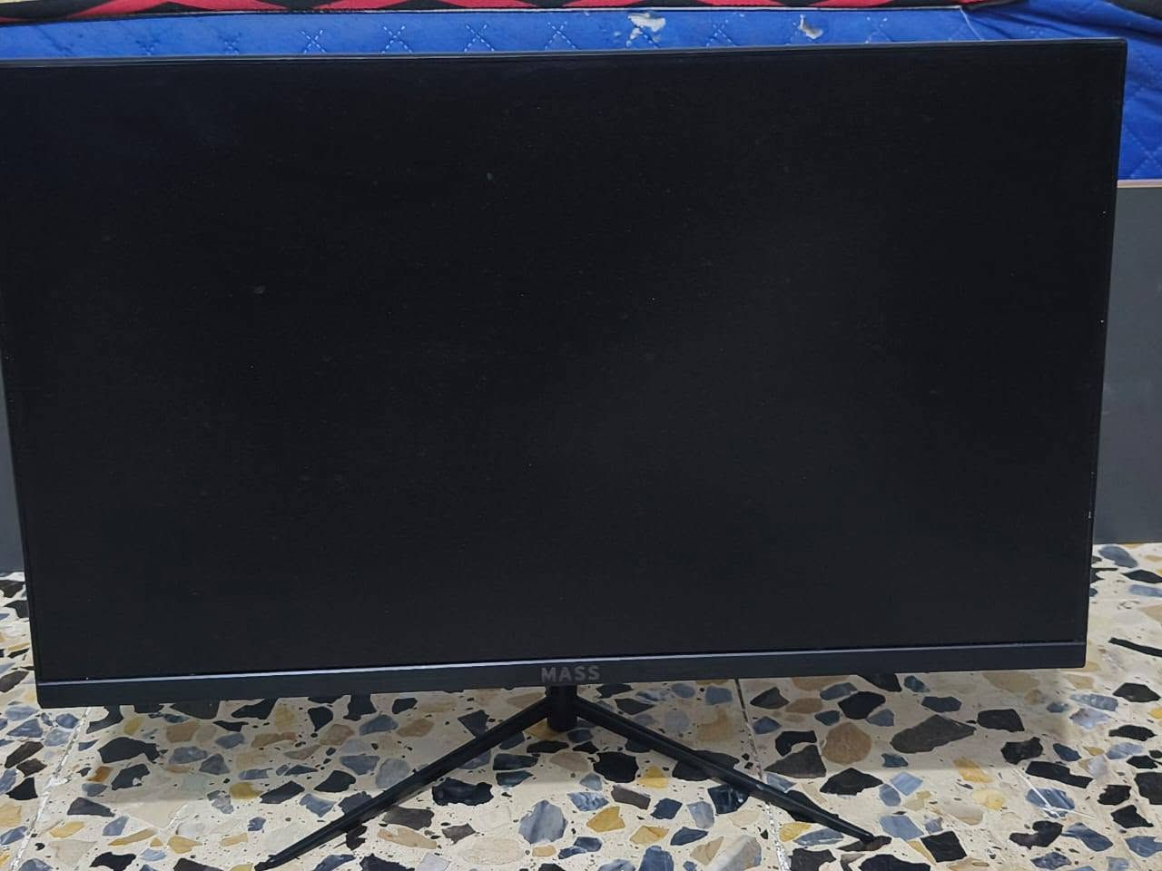 PCللبيع

CPU: Intel Core i5-6600
• GPU: EVGA GTX 1070 Ti Founders Edition
• Motherboard: Gigabyte Z170X Gaming 5
• RAM: 16GB (8×2)
• Storage: M.2 512GB
• PSU: Corsair 650W
• Case: Corsair
🖥️ الشاشة: • MASS 24 إنچ
• FHD 1080p
• IPS
• 165Hz
🎮 الملحقات: • ⌨️ كيبورد SPIRIT YK520 RGB
• 🎧 سماعة G500 RGB Gaming
• 🖱️ ماوس Gaming
• 🟫 ماوس باد
السعر 675 مجال قليل حك الجيبه

تواصل ماسنجر او رقمي ***********
