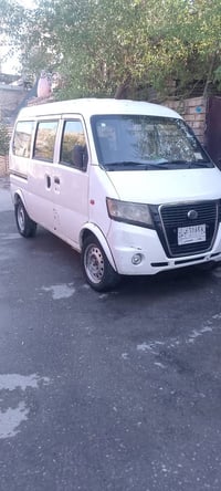 سيارة كنو 7راكب رقم خصوصي بغداد محرك وكير مكفول سعر 27 رقم 07714703420