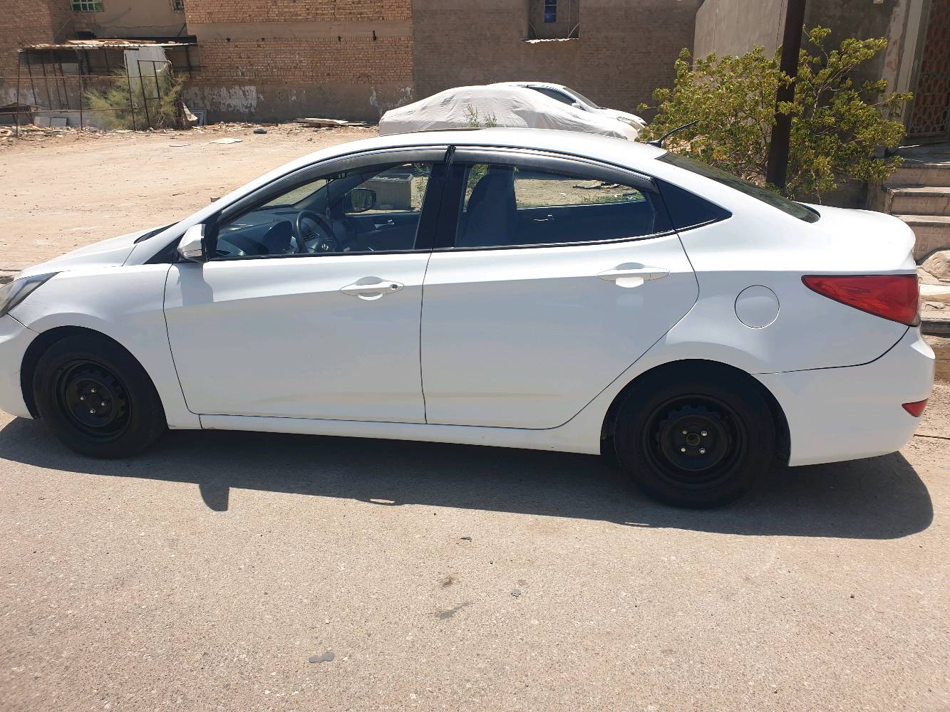 اكسنت موديل ٢٠١٦ فول بيه قطعتين صبغ سنوية جديدةبأسمي محرك وكير بريد وحدادية جيد السعر ٩٣ مكناها النجف للاستفسار موبايل    ممكن مراوس حسب القناعة ***********