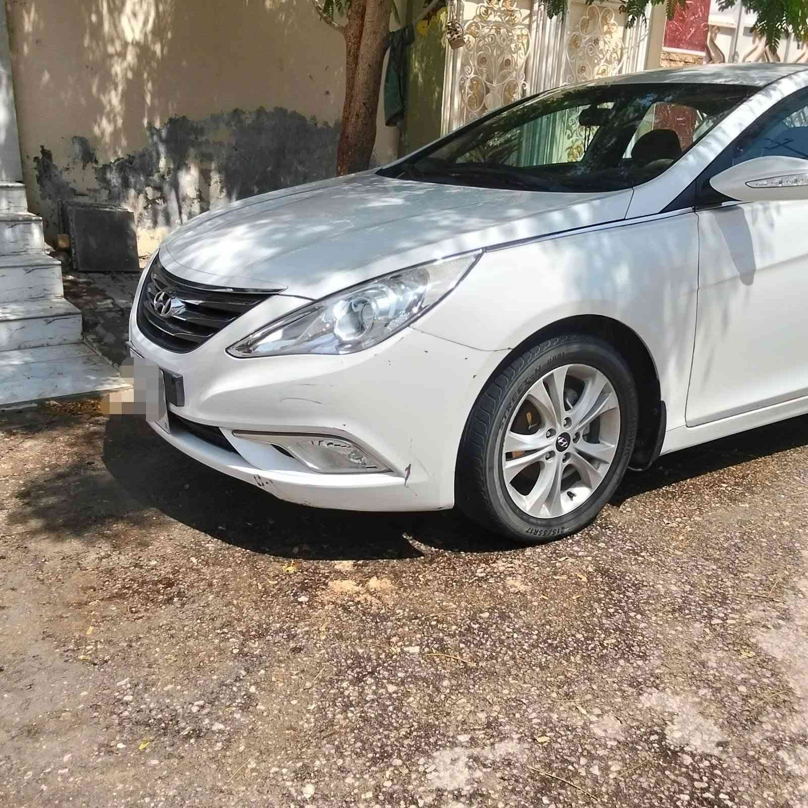 سلام عليكم 
سوناتا للبيع 2012 خليجي 
بيها قطعتين تبديل بدون دواخل 
بدون قطره صبغ 
گير +محرك# كفاله
تبريد قطعتين منظومه جديده 
تخم تاير جديد 
السياره جاهزه من كلشي ترايها وين ميعجبك 
السعر 97
مكاني نجف كوفه 
*********** واتساب متواجد
