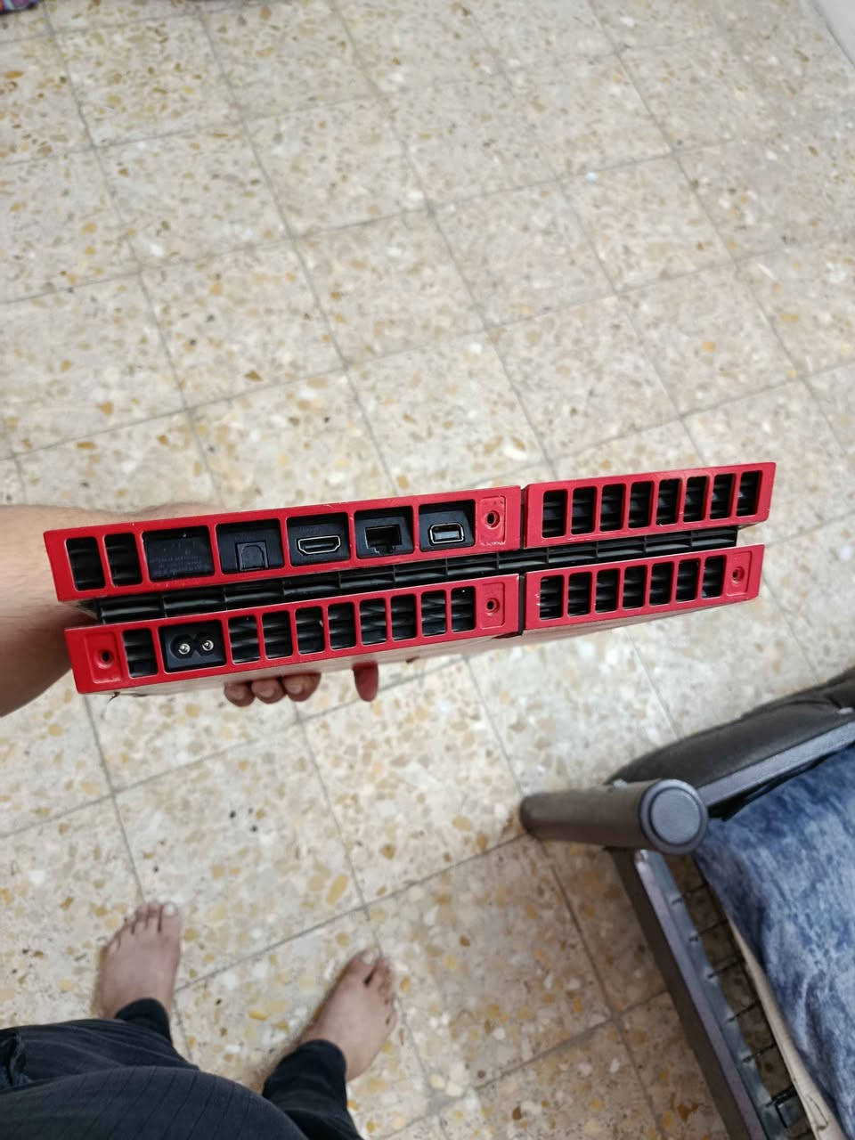 مهكر • نظام ١٠.٥٠ • يو بي اس