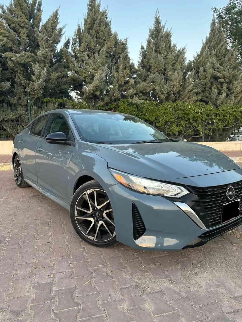 Nissan Sentra 2024 Sr 2.0
نيسان سنترا 2024 SR
الضرر قطعه جاملغ امامي و مكانين بيها كارت 
ايرباك استيرن و تكمه راجع سستم
اللون سمنتي 
بدون رقم تترقم شمالي 
مكان دهوك عقرة 
السعر 127  ومجال بسيط
موبايل *********** اكر, نينوى
