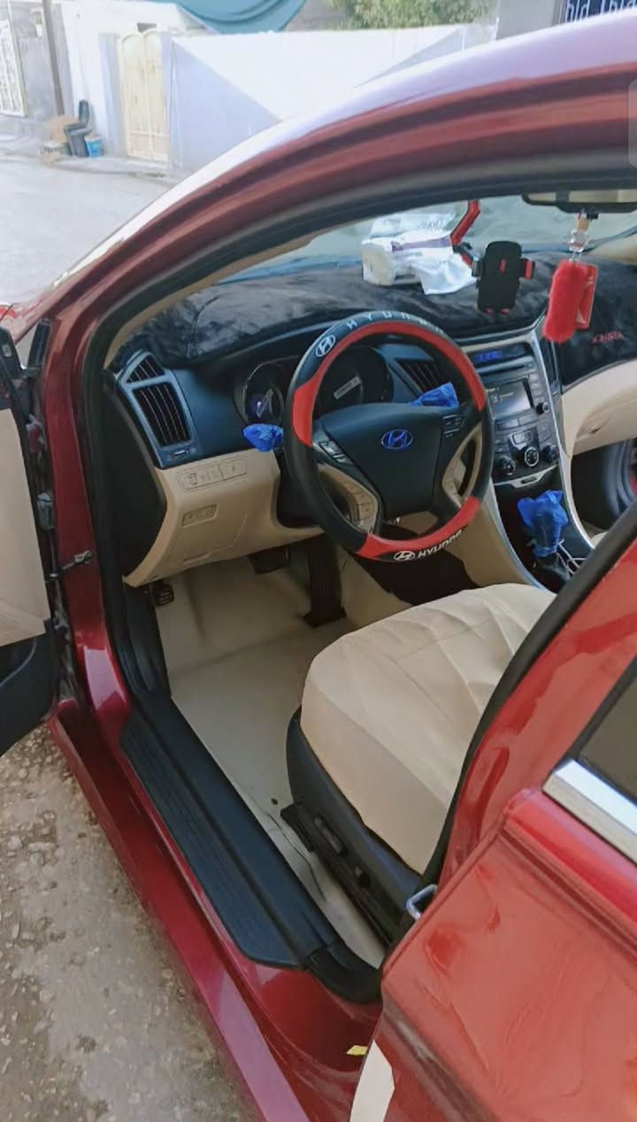 سلام عليكم هونداي سوناتا 2014 للبيع محرك 2400 امريكي مواصفات عاديه كشن كهرباء تدفئه كشنات حار بارد تبريد ثلج يدات نيكل اشاير مري ارضيه جلد السياره عليها دوشمه جديده رقم بغداد انكليزي تخم تاير جديد عليها ادامه للمكينه وباتري جديد حداديه كامله مابيه نقص السياره محرك كير بلاد برغي ما مفتوح بيهه سياره نضيفه وبلخير ع ياخذها عنوان بابل الاسكندريه رقم الهاتف ***********
