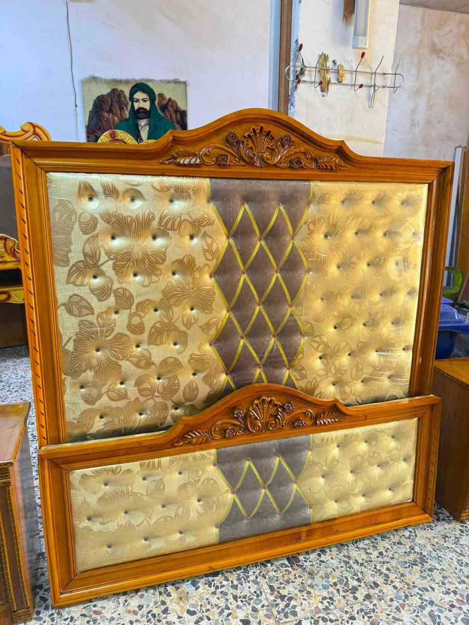 السلام عليكم 
غرفه صاج عࢪاقي مستخدام 
غرفه5 /ابواب 📌
السعر 650 
نضافه 80/💯 
معا نقل فقط داخل بغداد 
واتساب ***********
