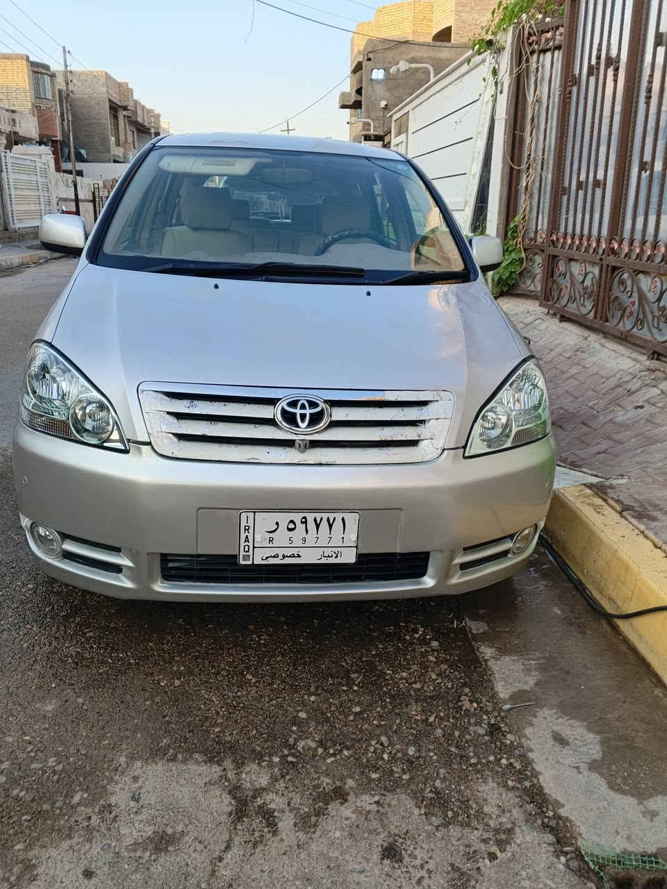 ابسم جديدة...بالعافية عالياخذهة...السعر 98 ورقة..مكانه الرمادي..دشبول ولا كلوب مشتغل *********** ***********
