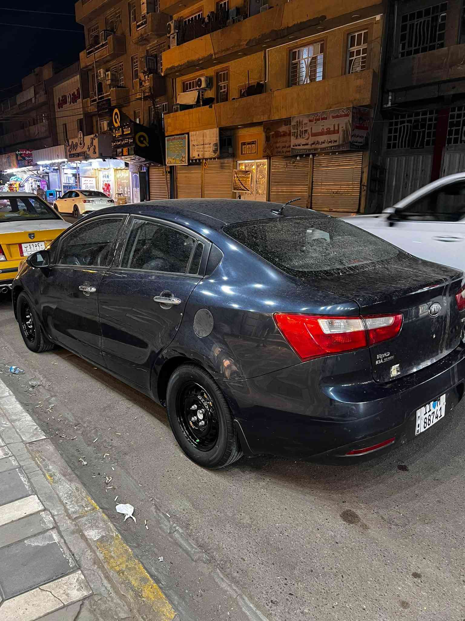 سلام عليكم كيا ريو مديل13
حادث السياره _جاملغ وشبر من البنيد بدون ايرباك 
السياره حلوه مال جني كفاله تخم تاير جديد 
صدر امامي خلفي جديد محرك GDi مكفول كير ومكينه 
السياره باسمي تحويل ثاني يوم 
السعر 77وبيها مجال 
عنوان بغداد /المشتل شارع المطبك 
للاستفسار ***********

نص مكتوب في الصور:
- *********** _1ius ***********