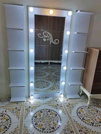 للبيع سعر 100 الف عنوان بغداد الحريه للتواصل 07728623230
