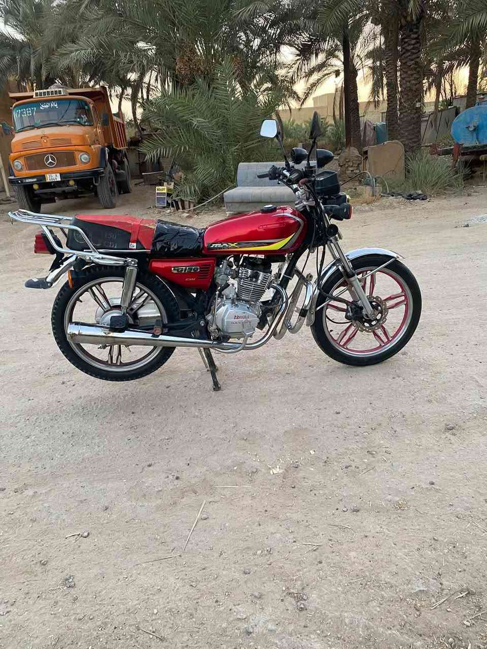 للبيع او مراوس حسب القناعه الدراجه نضيفه حيل مكينه مامفتوحه باتري جديد تخم تاير جديد فقط الدبل الأمامي تعبان فقط! الدراجه شغاله سلف هندر كلشي شغال بيه مابيه نقص المكان بغداد الشعب السعر 550 وبيه مجال رقمي
*********** بي واتساب او اتصال او خاص متواجد 👍🏻
