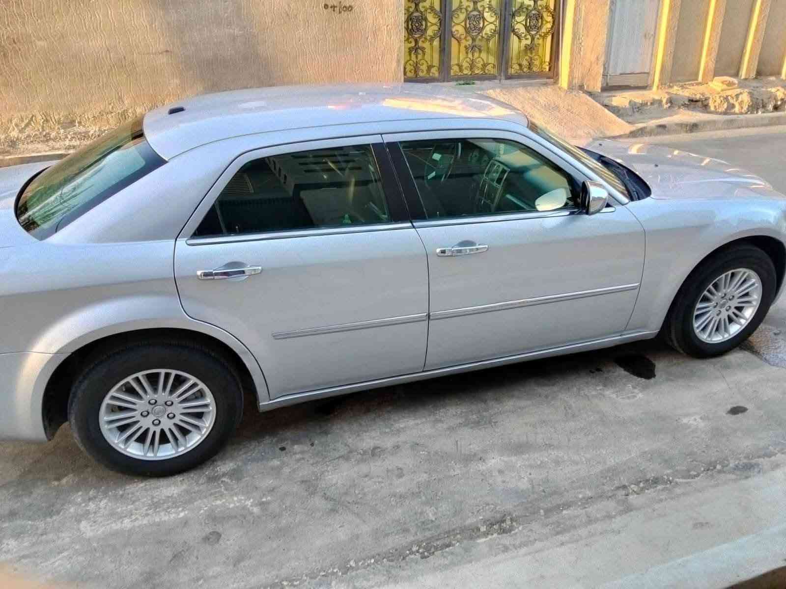 السلام عليكم اوبامه مديل 10 اصل 4 جوكات مكينه 3500 بسمي رقم بغداد دولي سنويه لل 28 مصفره غرامات مكينه كير حداده كفاله تبريد ثلج طخم تاير ابو الورده 4 ويلات جدد باتري جديد لايت زنون كل نقص مابيه مال جناي  السونار ويه الصور مكان السياره ميسان مركز المدينه السعر 120 وبيه مجال للشراي كاتب كل التفصيل اقره وتصل وتدلل ***********
