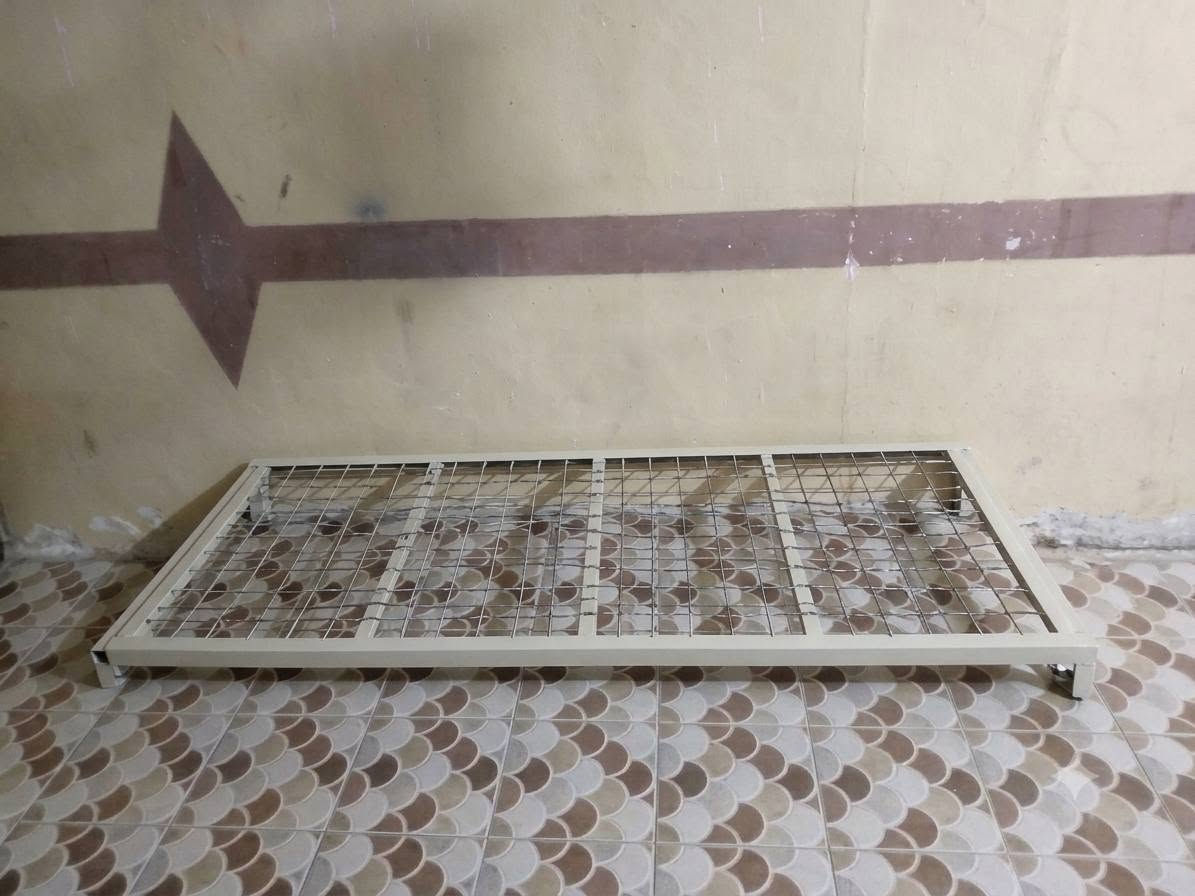جرابي اثنين للبيع وبيهن مجال  الشراي  يراسل او يتصل  الوحده   40  الف والثانيه 25  الف    ***********
