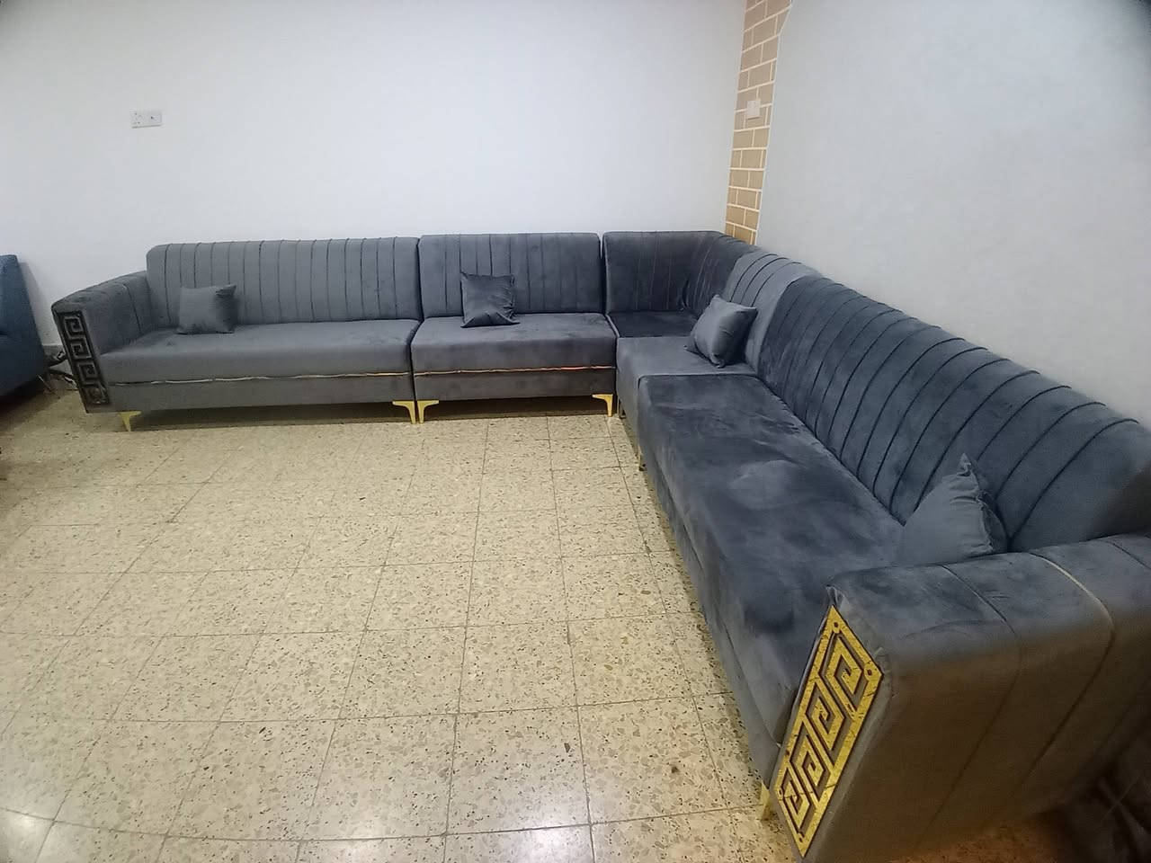 غراض للبيع شراي يتصل على رقم *********** او يجي خاص

