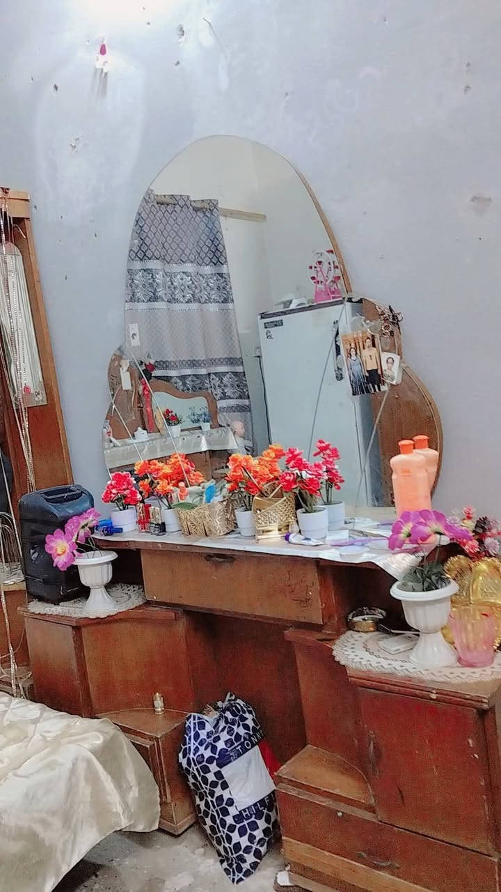 للبيع سعرها أربعمية خمسين بيها مجال نظيفة تواصل واتساب ***********
