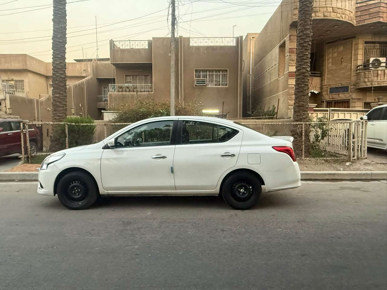 سلام عليكم 
نيسان سني مصري موديل 2026
رقم اربيل بأسمي تحويل ثاني يوم 
مواصفات 
*اربعه جام كهرباء 
* قطعتين تبريد
* ⁠اشاير بالمري 
* ⁠شاشه+ كامره + تحكمات 
* ⁠ماشيه 39 الف حقيقي 
* ⁠كفاله عامه من كلشي عدا كارت يم قبق البانزين مقدار شبر                                    حتى كتلوك الشركه وكبات بعده ما مشدوده وسبير ما نازل 
* للاستفسار :***********
* ⁠مكان بغداد شارع فلسطين 
* ⁠السعر : 124وبيها مجال بسيط

