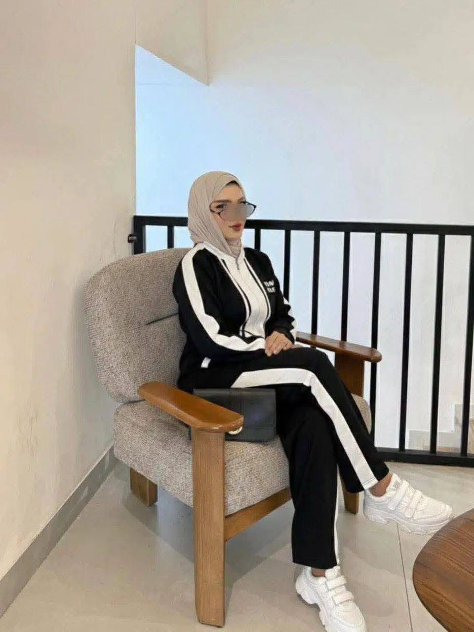20 الف فقط✅🔥
سوت نازك وقطعة احلى من الصور ☺️
قياسات 38-40-42-44-46-48
خامة دبل تركي🇹🇷
هاي الموديلات النازكة والاسعار البلاش .. ومتوفر توصيل
