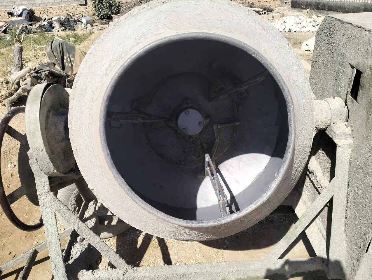 السلام عليكم
مكلف ب النشر
خباطه للبيع محرك فول بس الدشلي سيفان شويه
السعر مليون و 300 وبيها مجال مكان حي غزه
باقي التفاصيل ***********
