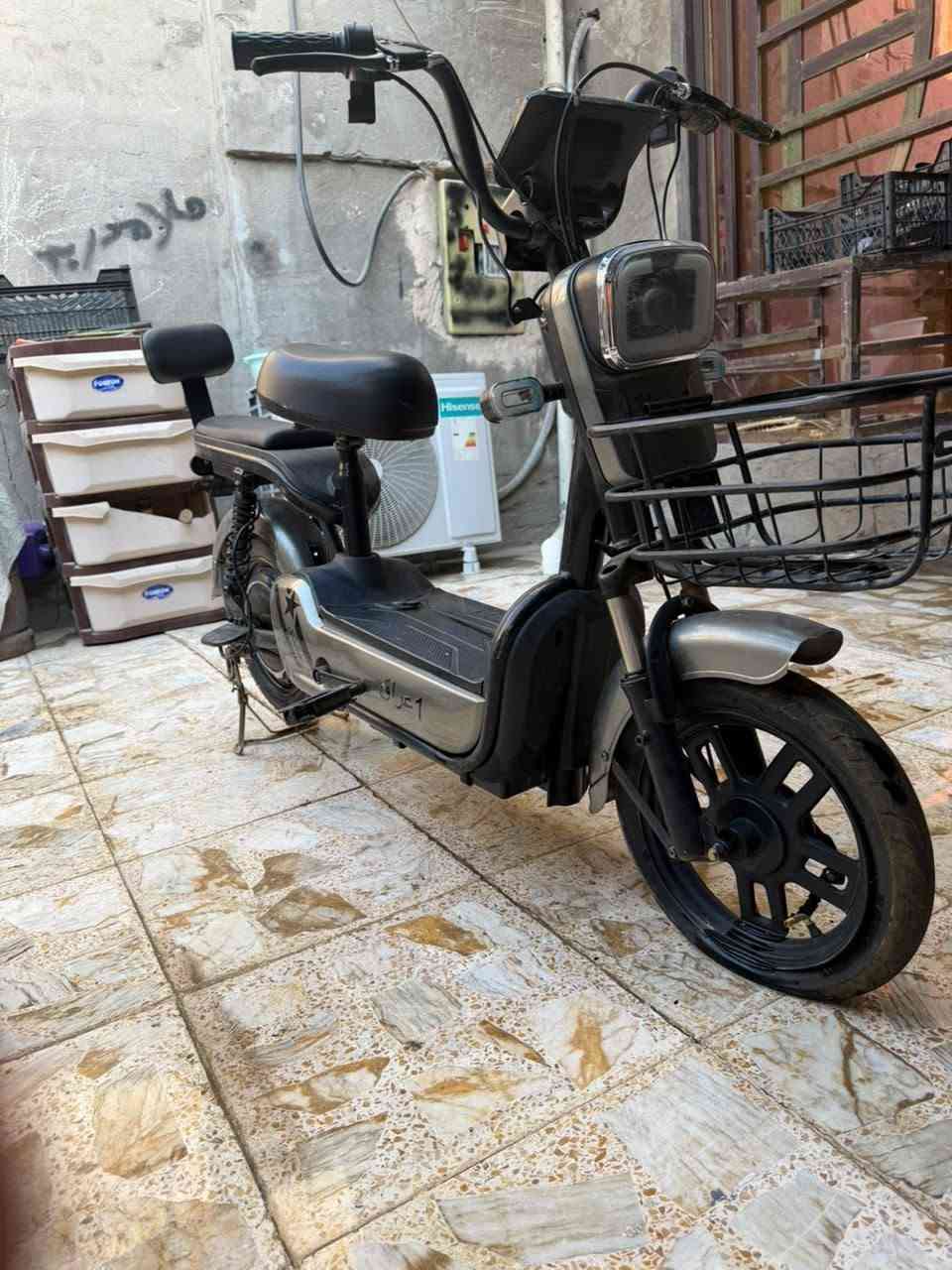 السلام عليكم دراجه شحن نقص فقط بطاريات السعر 150 وبيهه مجال قليل العنوان الحبيبيه الاسكشافات النفطيه ***********

