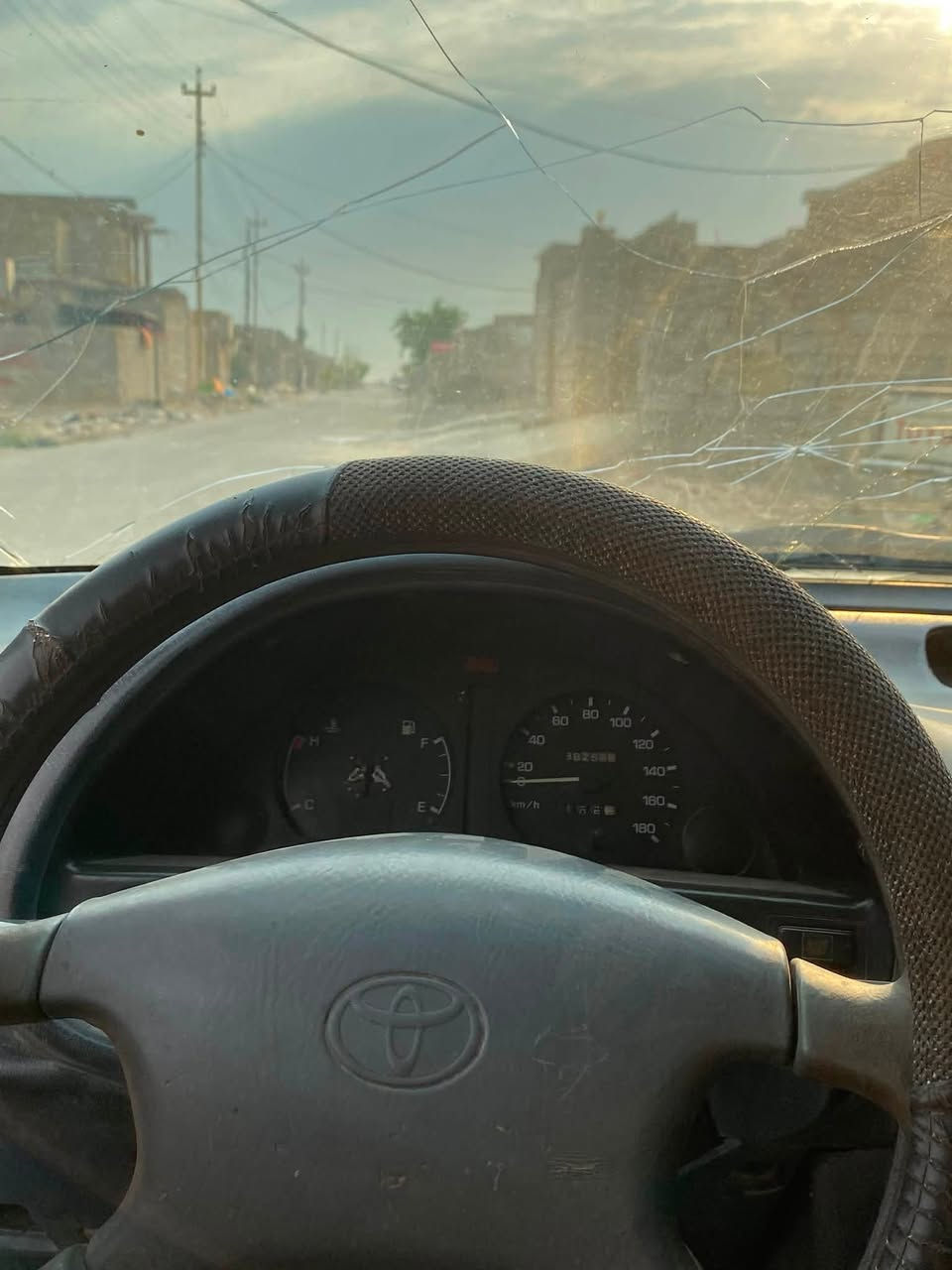 اسلام عليكم للبيع كورلا تيرسل السعر ١٣
كير ومحرك شرط 

موديل ٩٣

قرفتها نضيفه حيل
السياره ادوات يعني حبل 
ابيع مكفوله دوله وعشاير 
صدر امامي يعوزو ترتيب 
الخلفي زين توايرها زينه 
سياره احلا من الصور

سعر ١٣

*********** بي واتساب فقط
