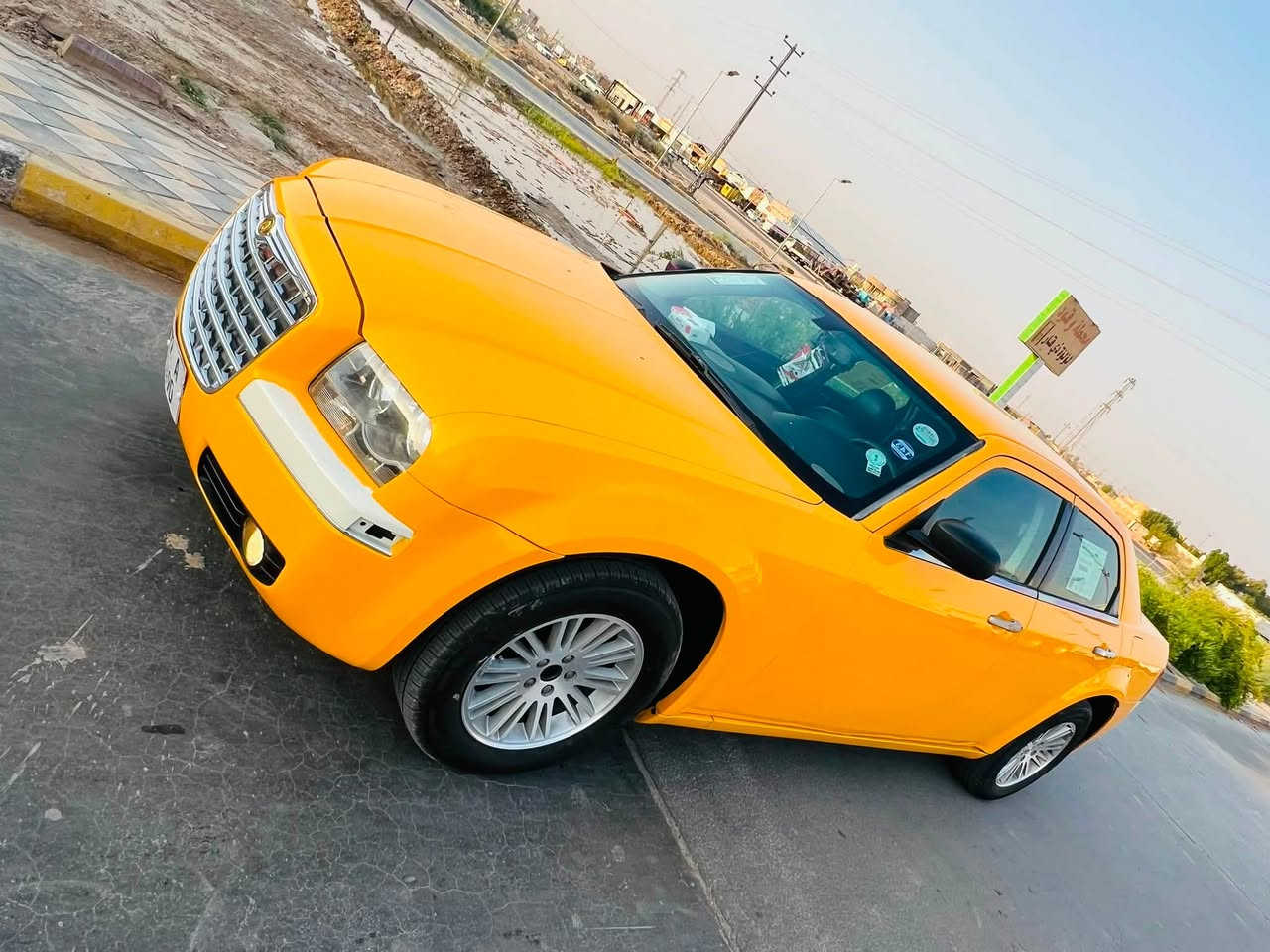 اوباما 10اصل كفاله عامه ضربه وتبديل كير 
مكينه حداده اكسل  ضغيره لايت زنون كله شرطط رقم دولي ذي قار انكليزي باسمي تحويل ثاني يوم سياره كلشش جديده تخم تاير جديد سياره حلوه ومتعوب عليها صبغه جديده فرن درجه اوله شرط 
سياره خطها شطره نجف مصفره هيئه وغرامات
السعر 110 العنوان الناصريه الشطره
 ‭***********‬

