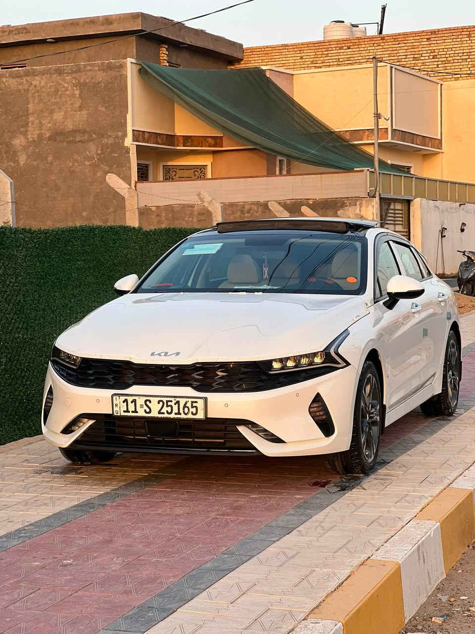 يالله سلام عليكم
كيا فايف 
2023 خليجي 
فول موصفات 
بنوراما 
محرك 2000 
بصمه شاشه كاربلاي 
بغداد باسمي تحويل ثاني يوم 
شباك بيانو بلاك 
داخل بيجي 
ماشيه 46 الف 
بيه بارد كد اصبع وتقسيم باب الصدر فقط 
سونار موجود الي يريده يجي خاص 
السعر 200 
*********** 
ناصريه قرب التركي
