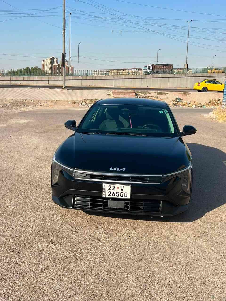 السلام عليكم 
كي فور للبيع
مواصفات معروفه 
حادثها جاملغ وباب خلفي بدون دواخل بدون ايرباك 
بيها سونار
السعر 163بيها مجال قليل
رقم ***********
واتساب ***********
