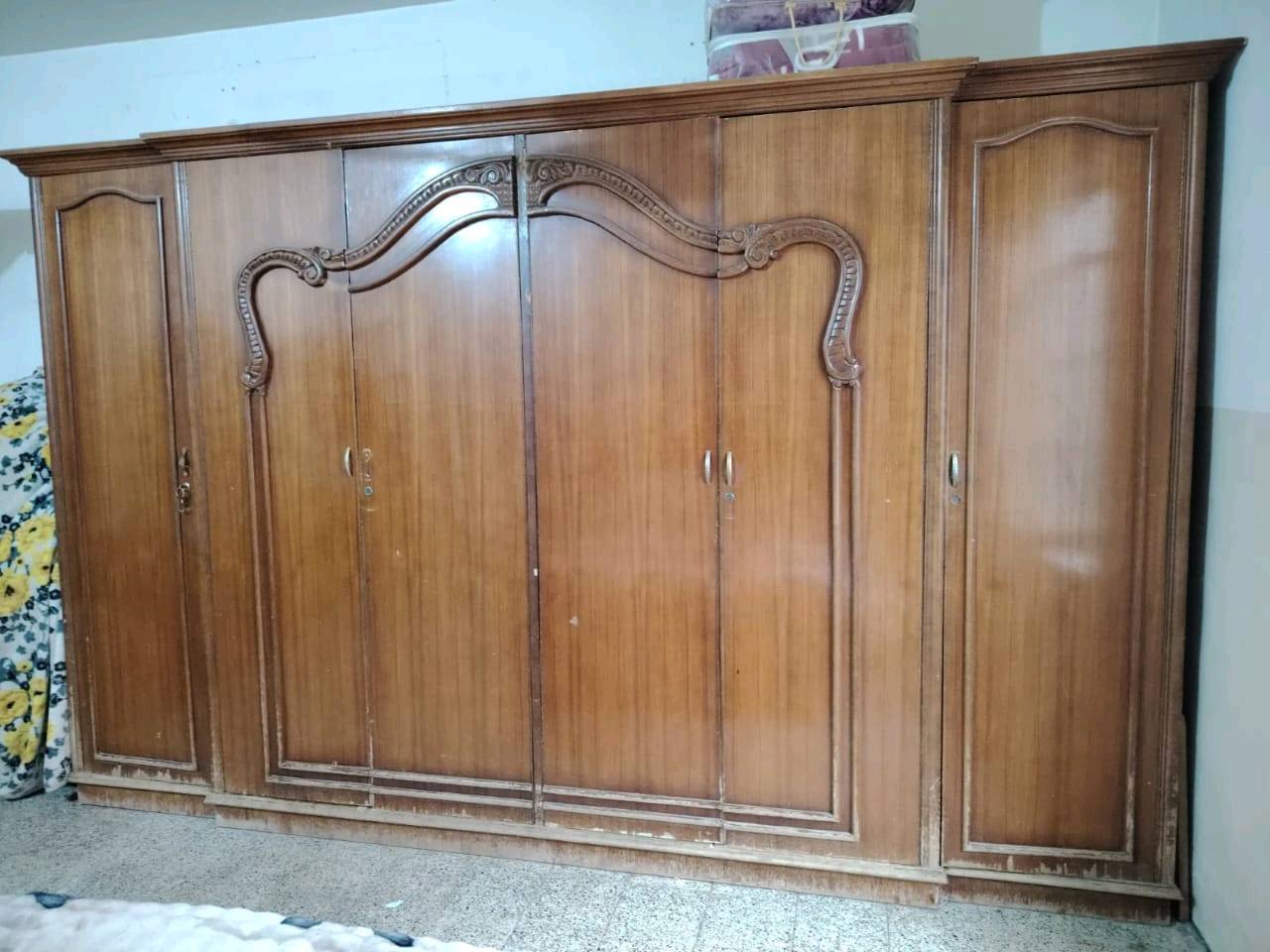 غرفه نوم مستعمله للبيع 
السعر 350 و بي مجال 
العنوان جانب الأيمن الإصلاح الزراعي 
رقم الهاتف ***********