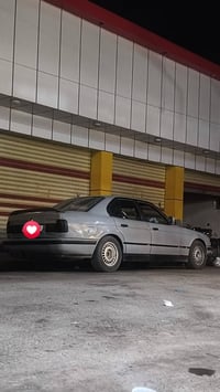 للبيع: بي ام دبليو (BMW 530) ​الموديل: 1992 ​الحجم: 530 ​اللون: سمنتي ...