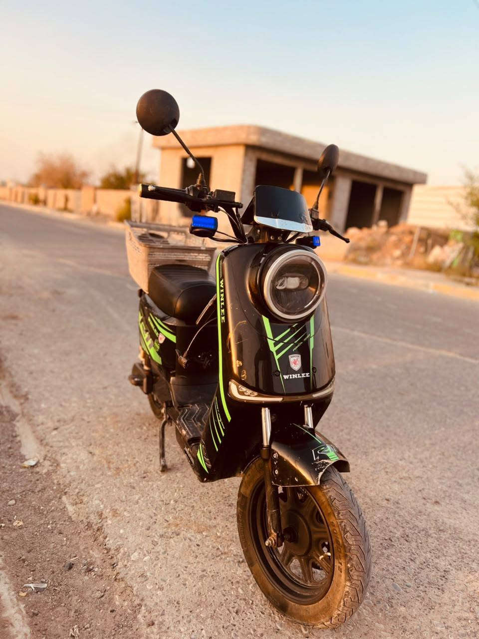 ماطور شحن للبيع
النوع. R11
موديل.2025
بطارية .نوع ونلي5 بطاريات
السعر .600
الاستفسار الاتصال على *********** متواجد خاص
