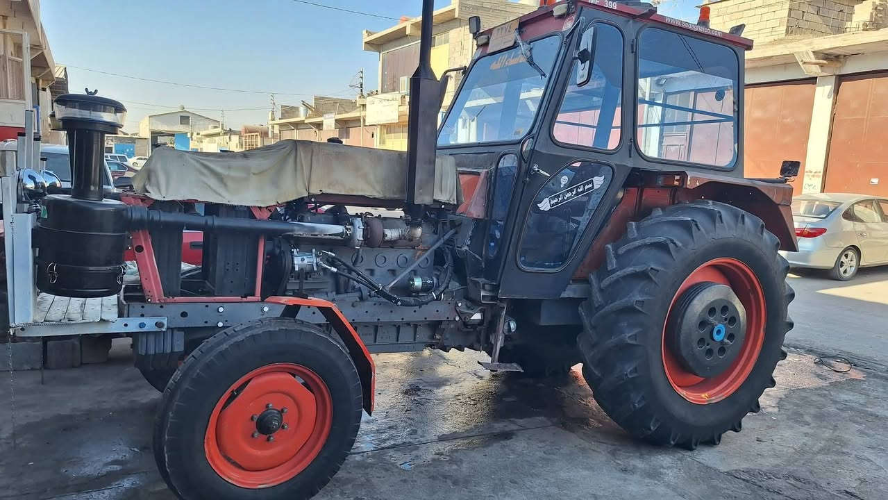 السلام عليكم
عنتر 121 محرك 6 سلندر سوبر بلادي اوربي بقوة ١٤٠ احصان دبل شوته دبل راديتر  ثقالات اماميه و خلفية تبريد محرك كير اكسل بور ستيرن كهربائيات فول هايدروليك و دكاكة شغال مكفول كفاله عامه سنوية و رقم قادسيه 

مع دكاكة ٩ شلف و عرباين اثنين  فصال عراقي جديد .

 العنوان جنوب الموصل ..

الشراي يتصل

***********

***********

نص مكتوب في الصور:
- WWW.Sadaghatco.com MF 475