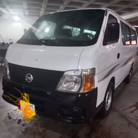 نيسان ناصيه موديل 8 كير محرك اكسل دوشمه تخم تاير سياره حلوه  عليهه غرم...