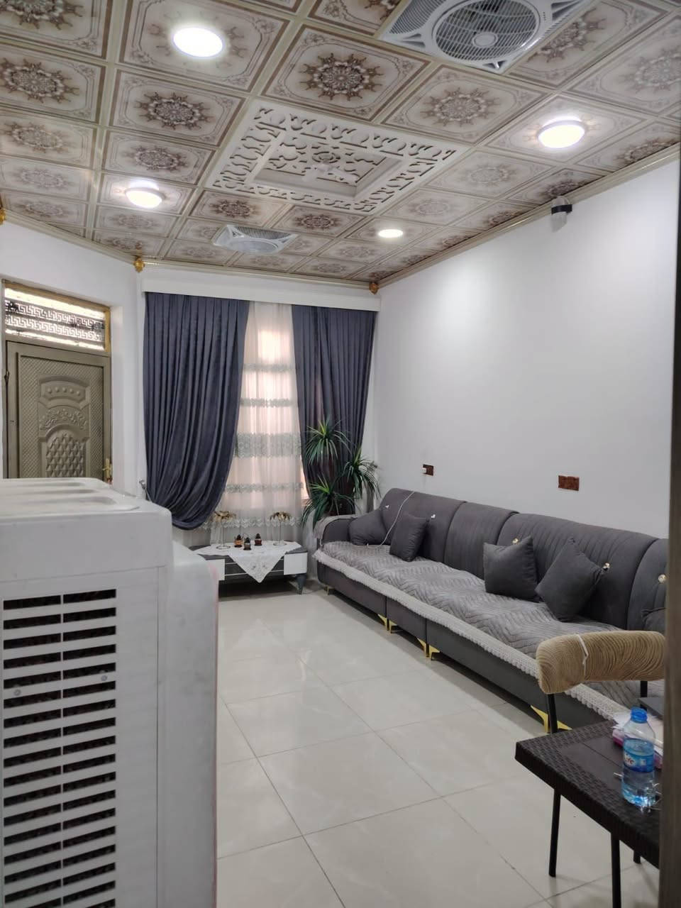 بيت للبيع مساحة ١٥٠ م طابو صرف طابقين في كركوك حي الاسرى مقابيل جامع معراج تقريباً بيها اربع غرف نوم واستقبال وصحيات درج داخلي فول كاشي سيراميك سعره ١٥٥ مليون للمزيد من المعلومات اتصال على رقم مبايل ***********
