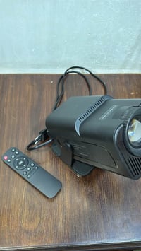 بروجكتر HY320 • Full HD ١٠٨٠P • عرض شاشة لاسلكي