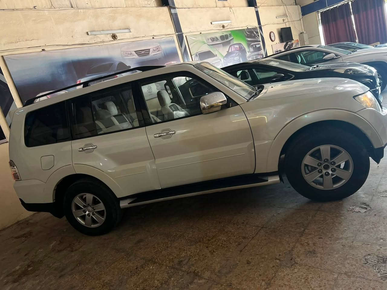 باجيرو 2008 خليجي فول مواصفات
محرك 3500 

كير ومكينة بحالة جدا جيدة

غرفتها جديدة_تبريد ثلج _صدر جاهز

صبغ جاملغات اماميه بدون داخل

السعر المطلوب 122 ورقة 

مكاني الانبار الفلوجة 

هزة وسنوية جدد  (سونار مرفق بالمنشور)

للاتصال او واتساب 

***********
