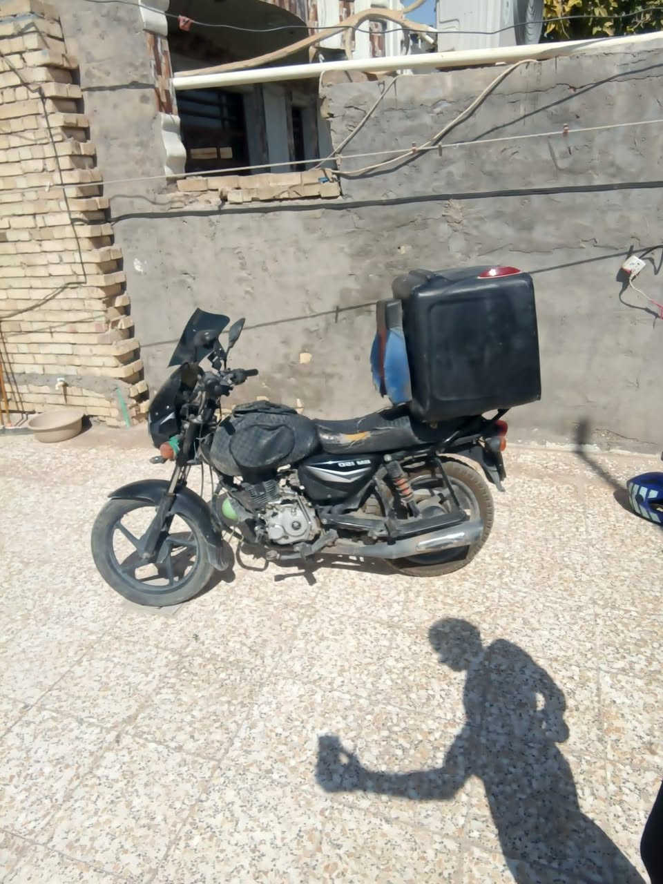 سلام عليكم.  للبيع بوكسر موديل 21دراجه نضيفه كلش اي نقص مابيه الدراجه  تحويل ثاني يوم   بيع مستعجل دراجه رقم بغداد باسمي  السعر مليون 700بيه مجال  رقم ***********
