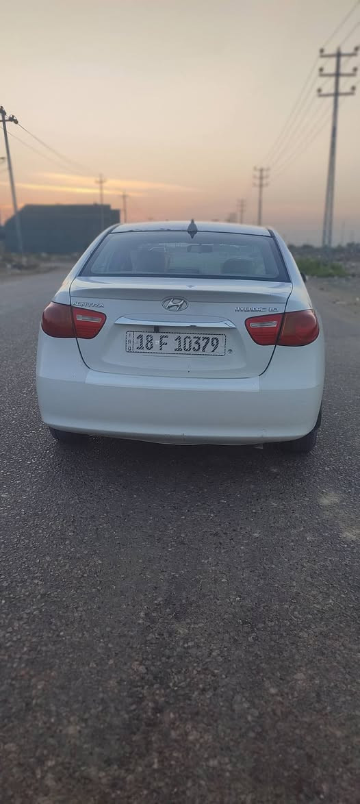 سلام عليكم
للبيع لنتره موديل ٢٠١٠خليجي رقم بابل الجديد تحويل مباشر سنوية مجدد 
مكينه ١٦٠٠
مكان بابل جبله ***********
